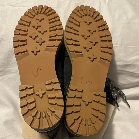 NEW NO TAGS.  Winter ankle boots Lands end  8.5 Women’s - Picture 6 of 10